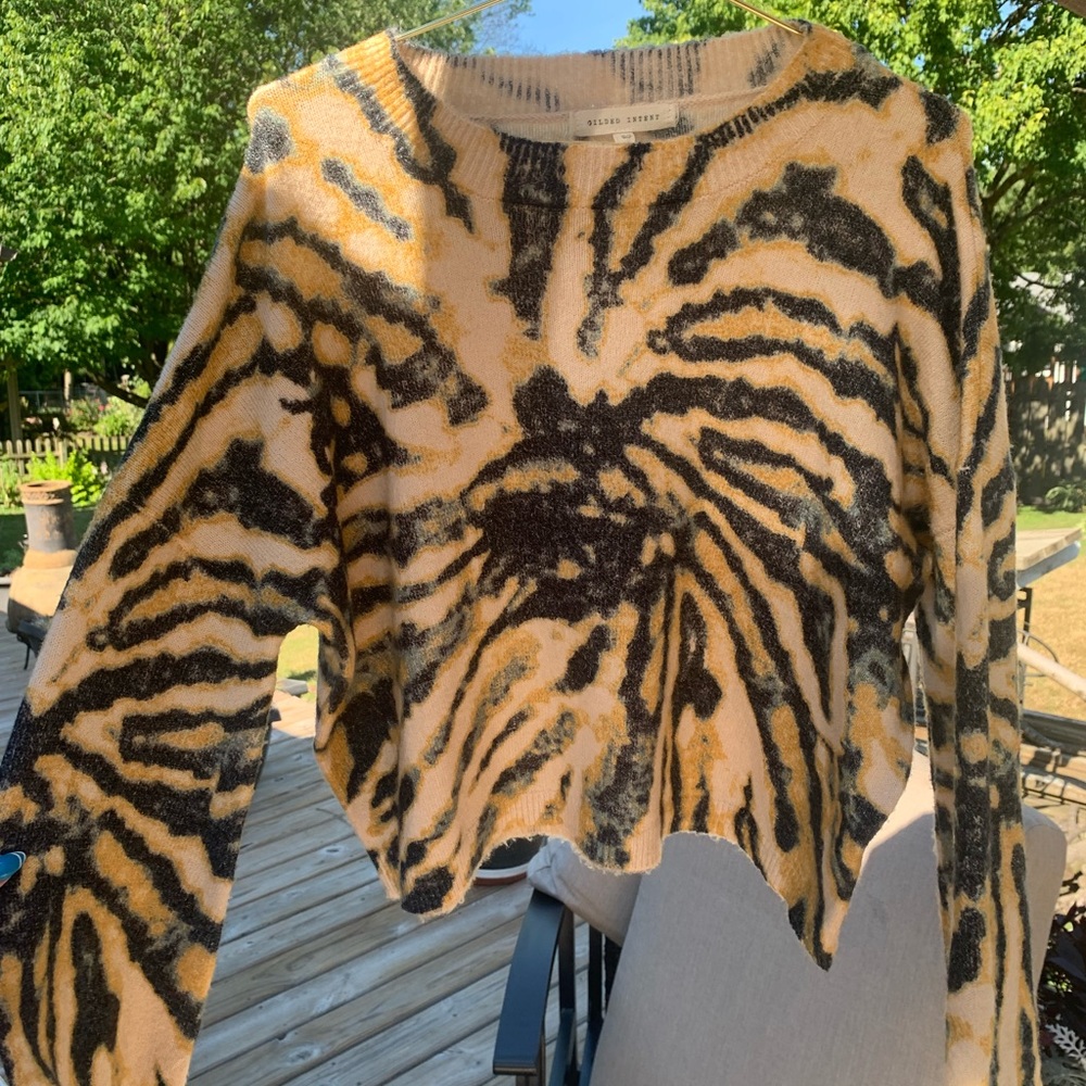 Boutique sweater